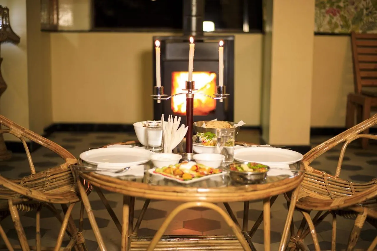 Sleeping Buddha View L Best Hotel In Near Mall Road Šimla 0*,