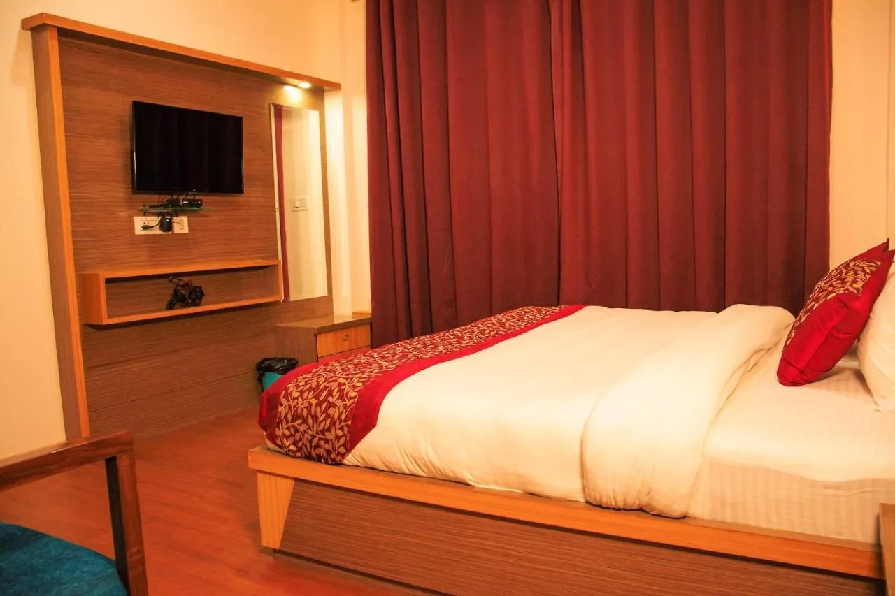 Sleeping Buddha View L Best Hotel In Near Mall Road Shimla