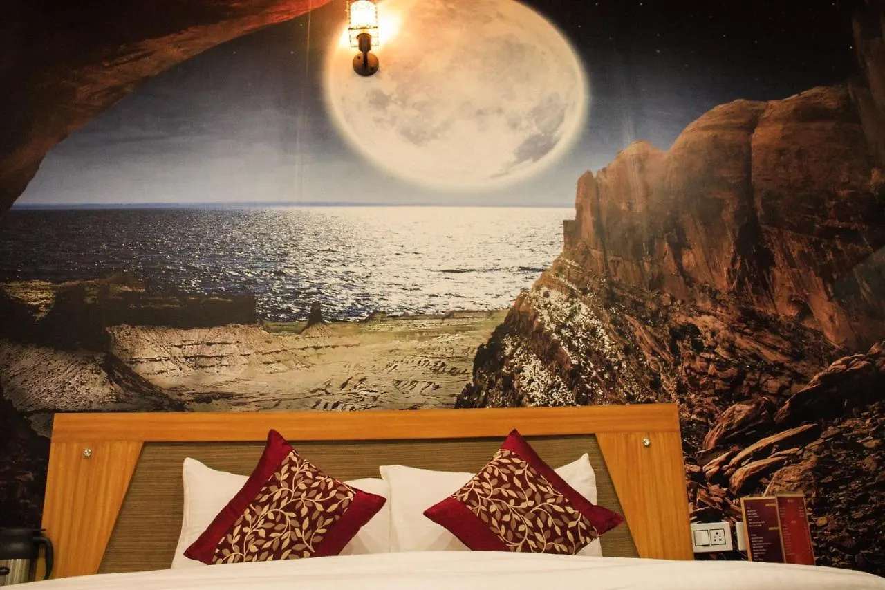 Sleeping Buddha View L Best Hotel In Near Mall Road Shimla Bed & Breakfast