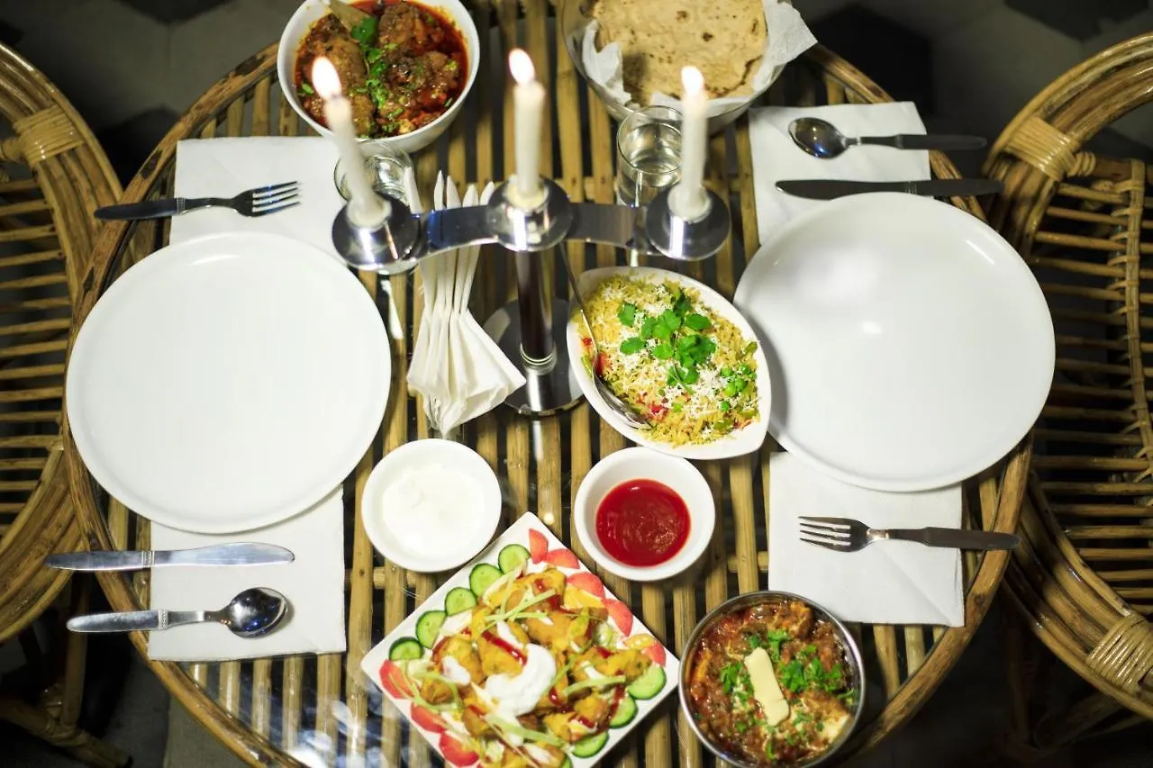 Bed & Breakfast Sleeping Buddha View L Best Hotel In Near Mall Road Shimla