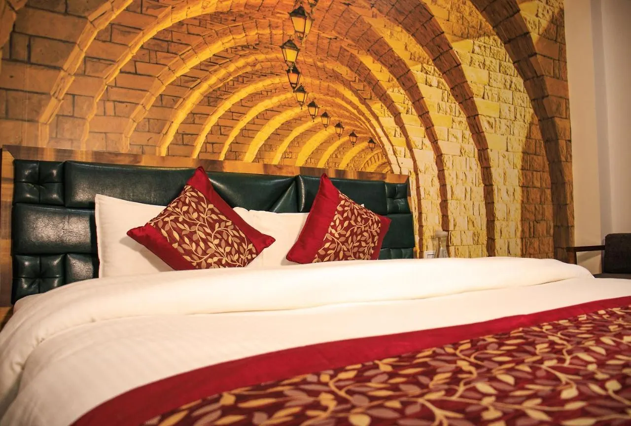 Bed & Breakfast Sleeping Buddha View L Best Hotel In Near Mall Road Shimla India