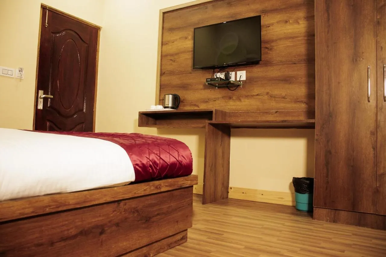 Sleeping Buddha View L Best Hotel In Near Mall Road Shimla 0*,  India