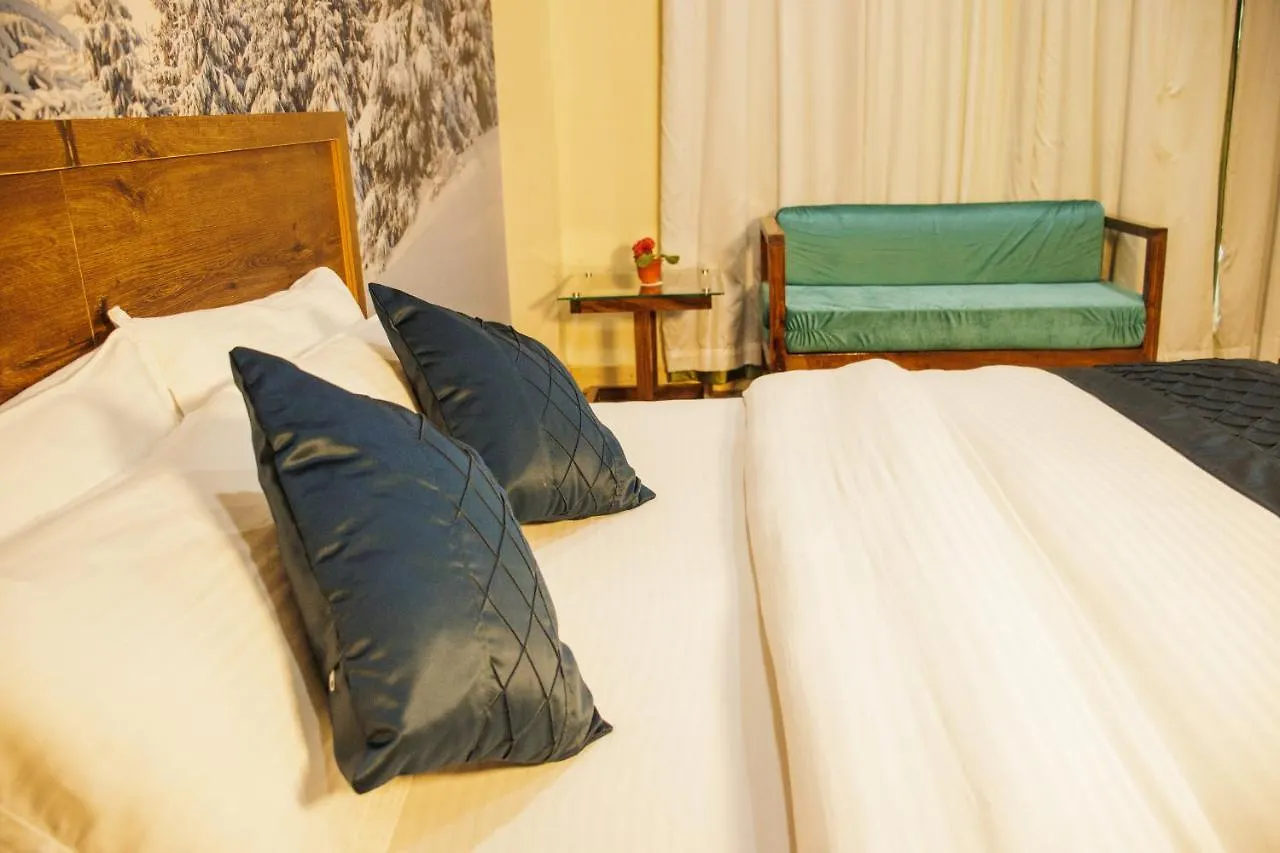 Bed & Breakfast Sleeping Buddha View L Best Hotel In Near Mall Road Shimla India