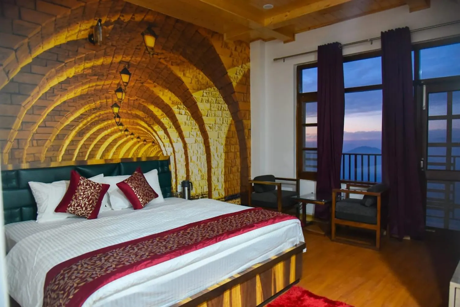 Bed & Breakfast Sleeping Buddha View L Best Hotel In Near Mall Road Shimla